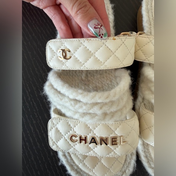 Chanel leather and rope sandals - Picture 4 of 10